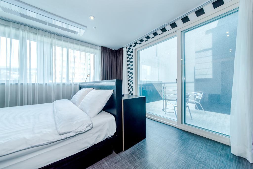 Publico Hotel Seogwipo Dış mekan fotoğraf